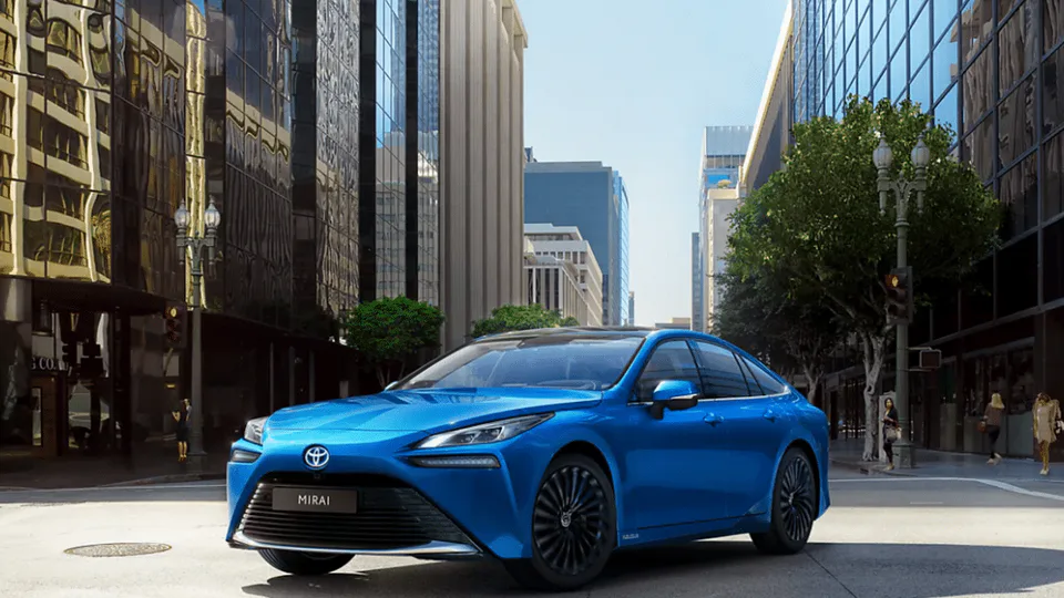“Niente può competere:” Finkel ammette che l’elettrico a batteria batte le auto a idrogeno