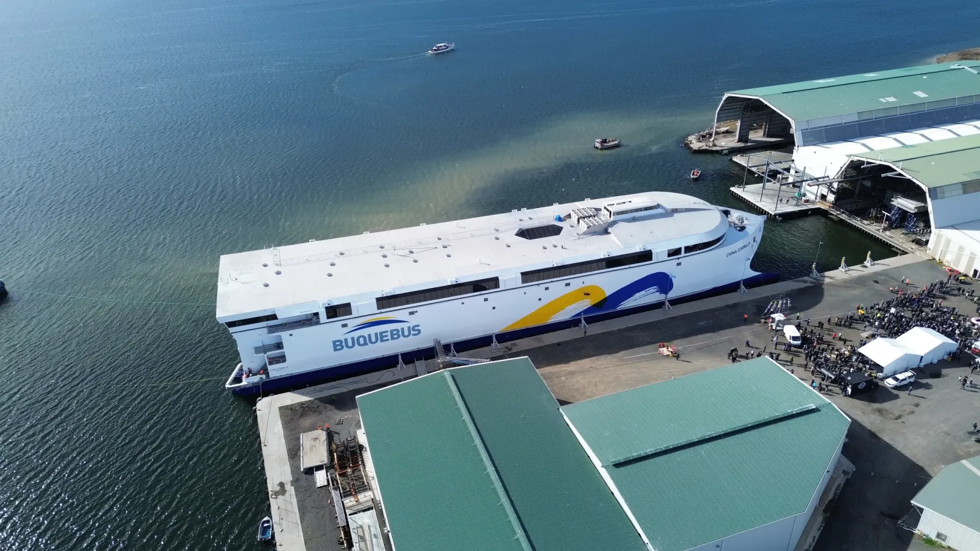 Traghetto BUQUEBUS Celestino Marella ormeggiato nel cantiere navale durante la cerimonia di lancio