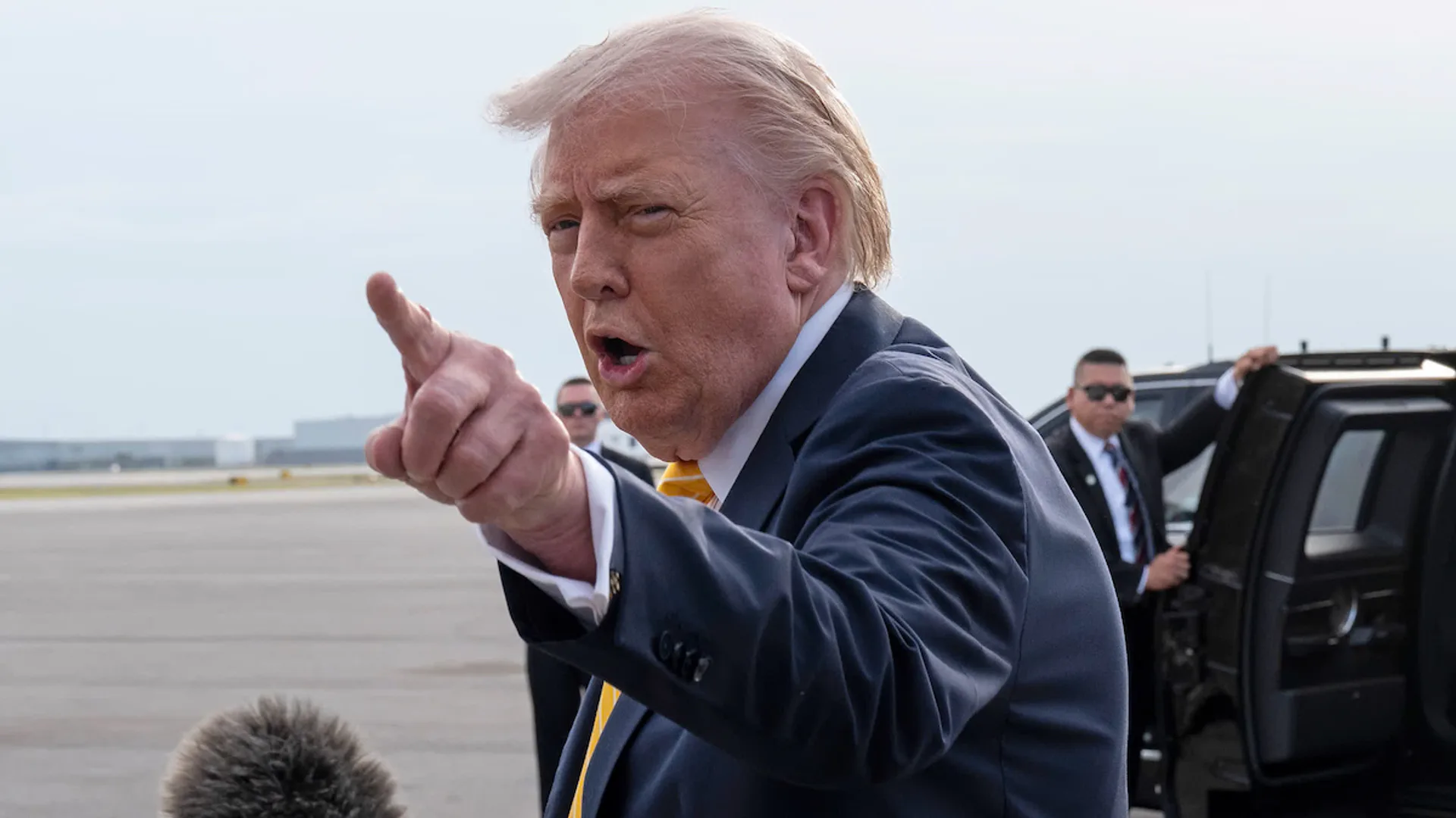 Nuovi dazi USA auto UE: strategia Trump o pressione politica