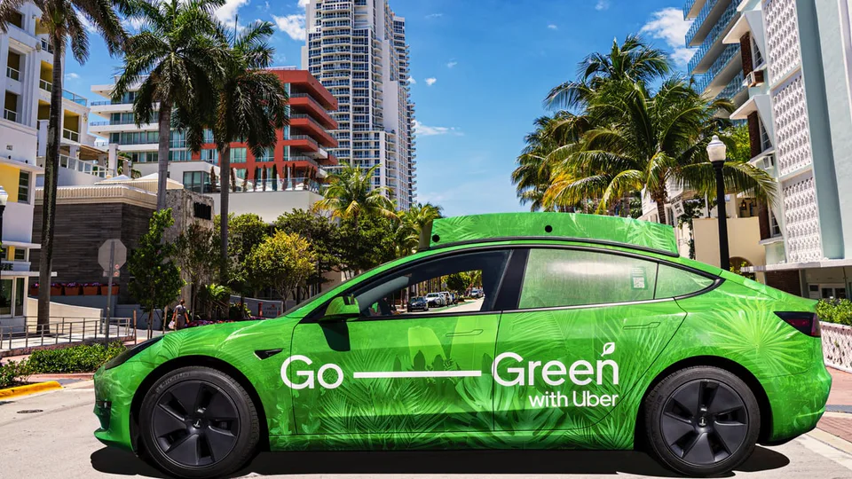 Tesla e Uber insieme per accrescere la flotta di auto elettriche