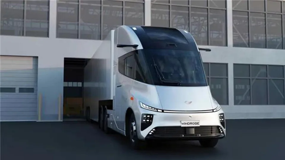 Windrose Technology ottiene centinaia di milioni di yuan in finanziamenti per i suoi cloni di Tesla Semi