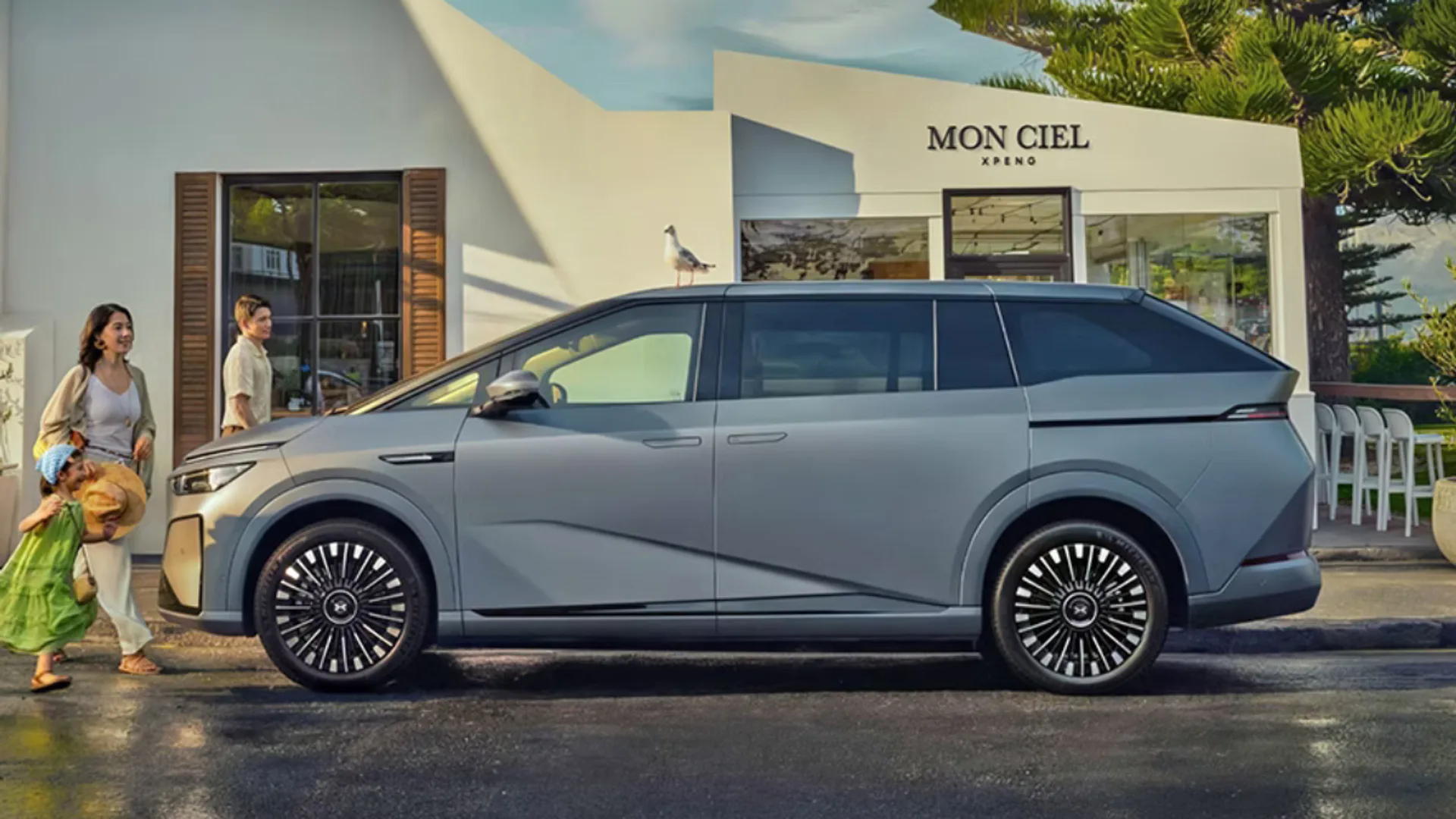 Xpeng X9, il van elettrico premium da 615 km