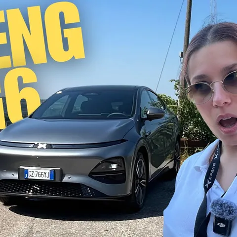 Copertina del video dedicato alla prova della XPeng G6, alla ricarica a 800 volt e alla dotazione di serie