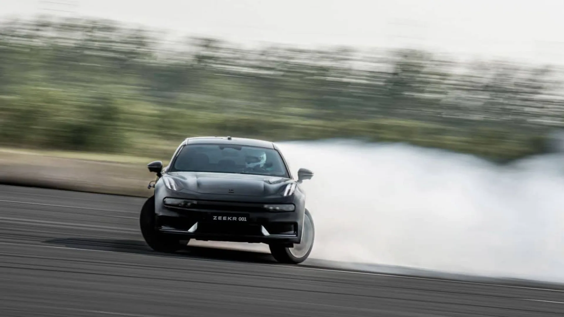 Zeekr 001 Drifting Anteriore