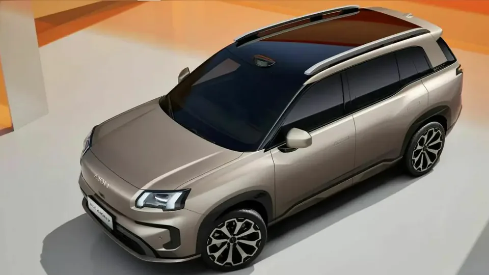Elettronauti - Aion V V 75 kWh - esterno