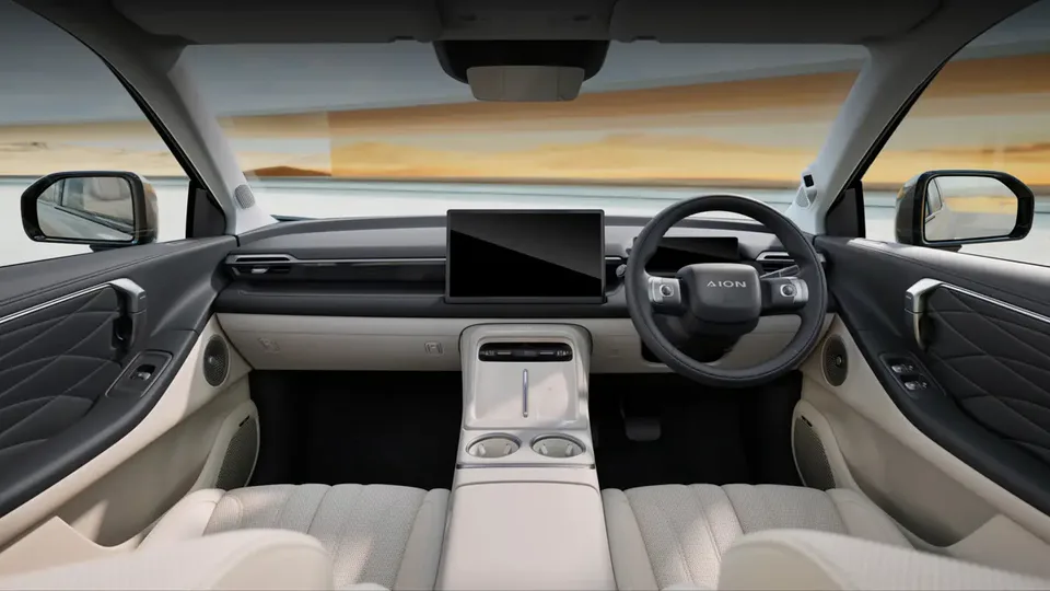 Elettronauti - Aion V V 75 kWh - interni