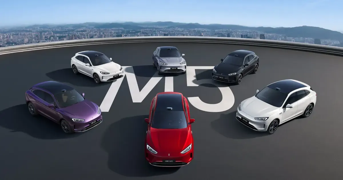 Elettronauti - Aito M5 M5 RWD - esterno
