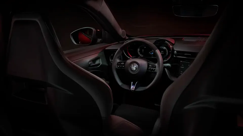 Elettronauti - Alfa Romeo Junior 54kWh - Plancia - Vista della plancia