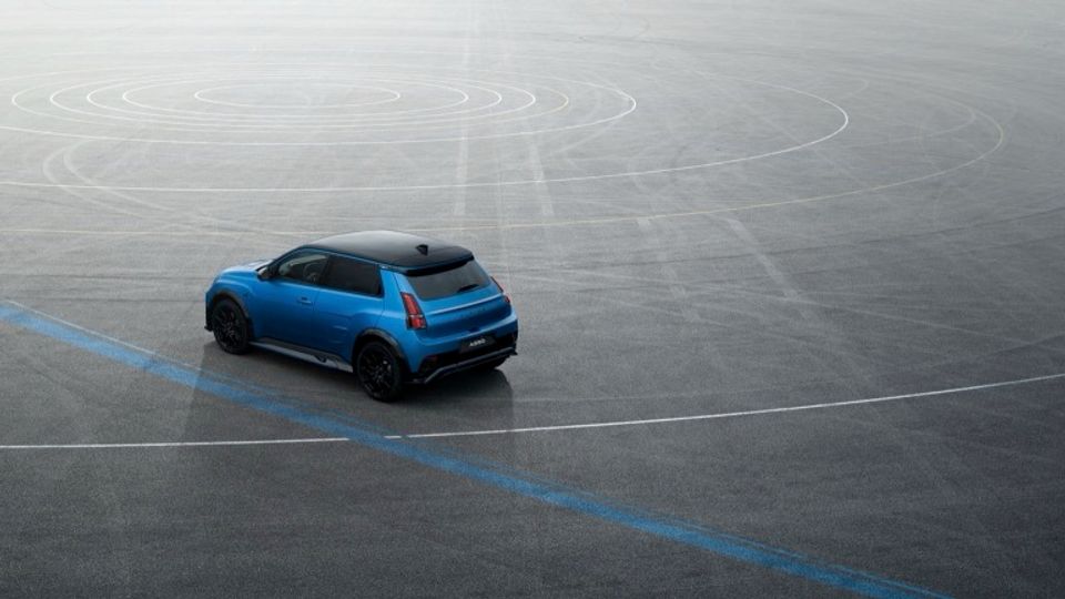Elettronauti - Alpine A290 GT - Dark Grey - Esterno - Vista anteriore a tre quarti