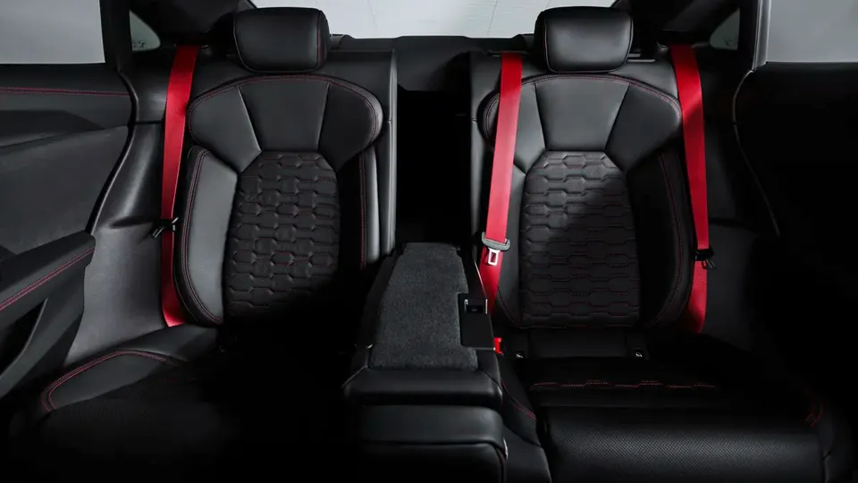 Elettronauti - Audi RS e-tron GT - Argento - Vano di carico - Bagagliaio