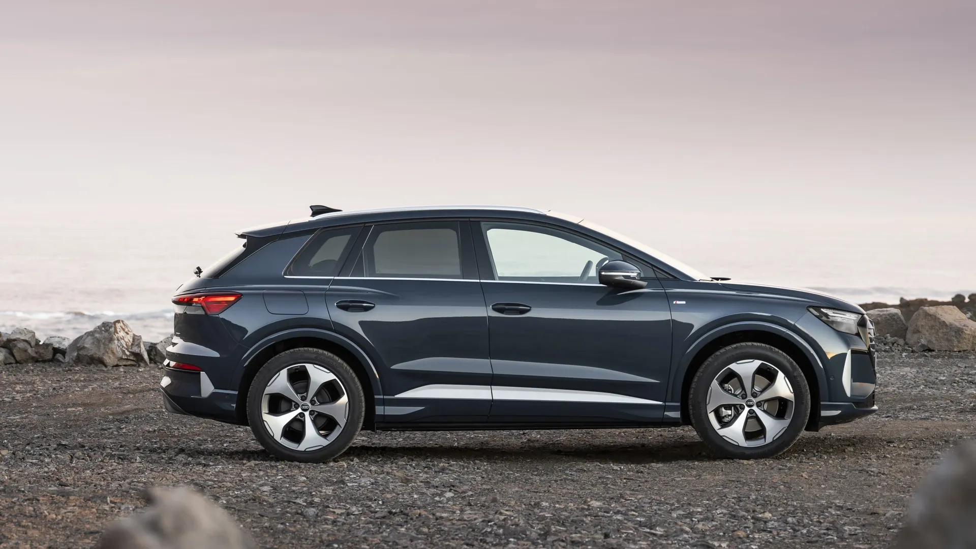 Q4 e-tron quattro
