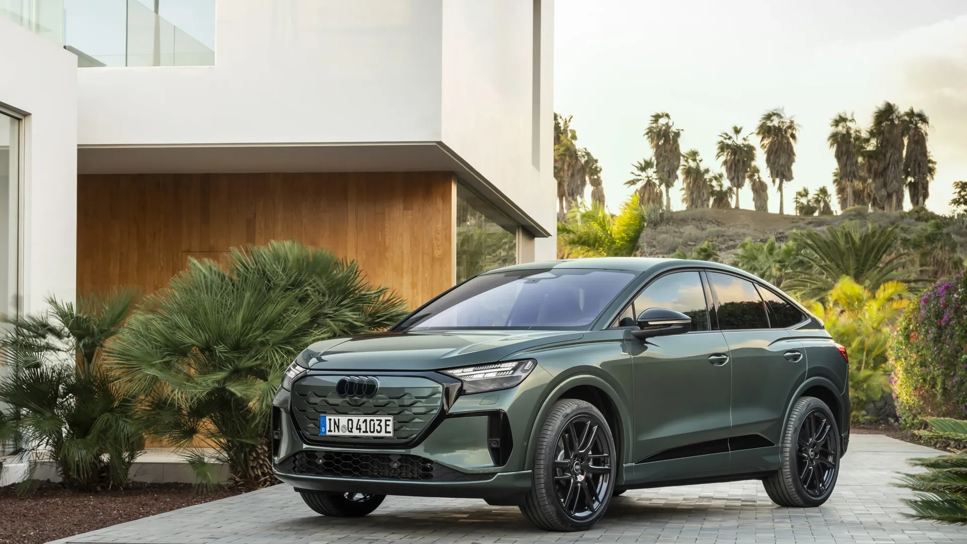Q4 Sportback 45 e-tron quattro