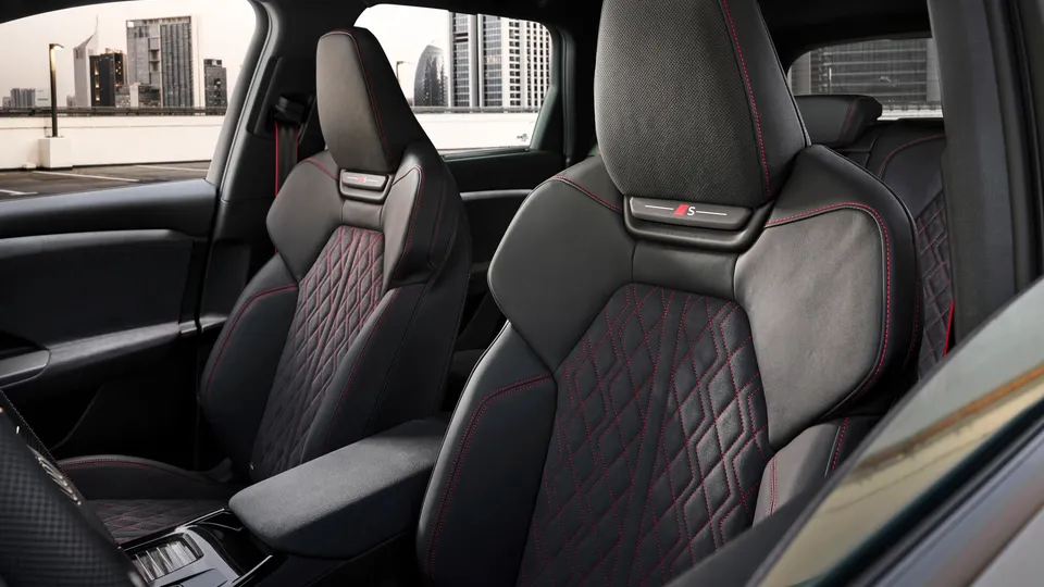 Elettronauti - Audi Q6