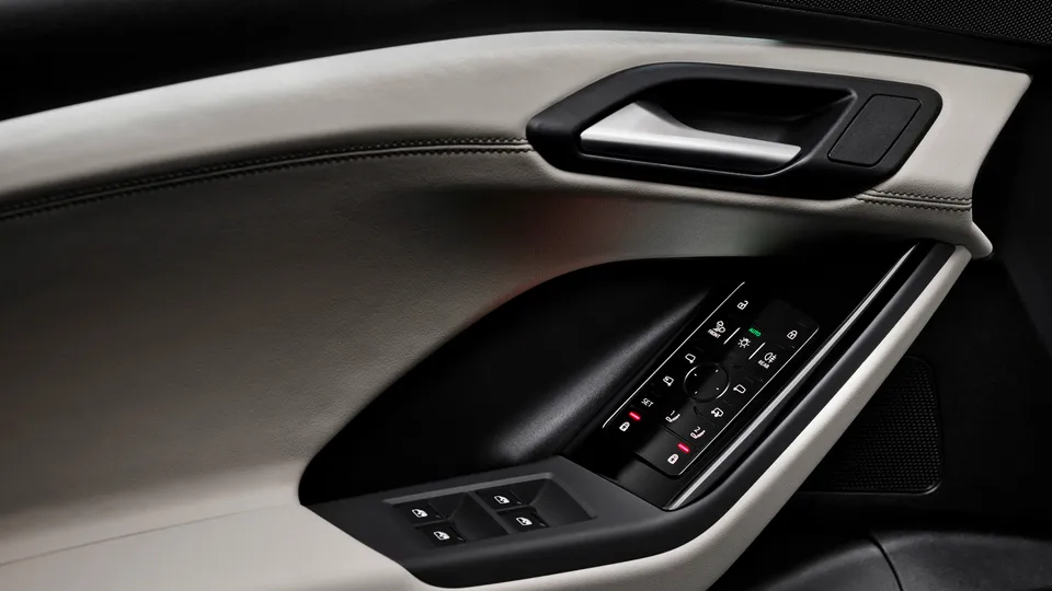 Elettronauti - Audi Q6