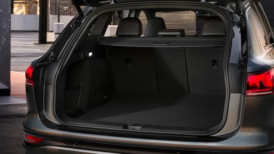 Elettronauti - Audi Q6