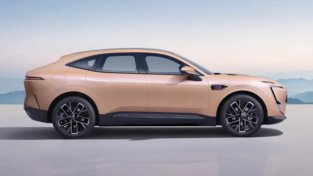 Elettronauti - Avatr 11 11 AWD EV - esterno