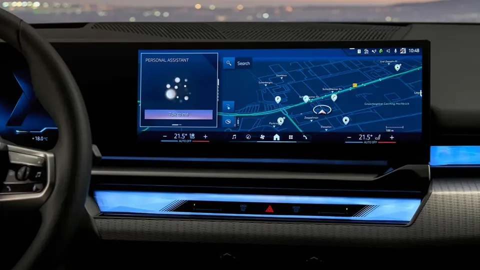 Elettronauti - BMW i5 M60 xDrive - Plancia - Vista della plancia