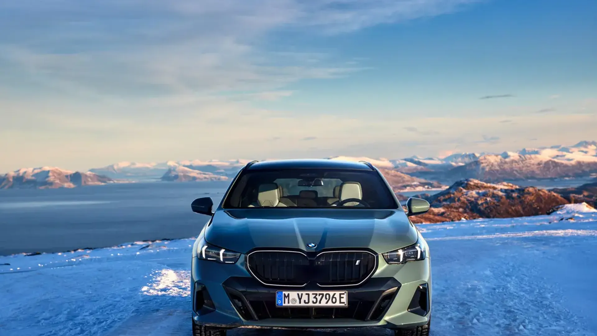 Elettronauti - BMW i5 Touring