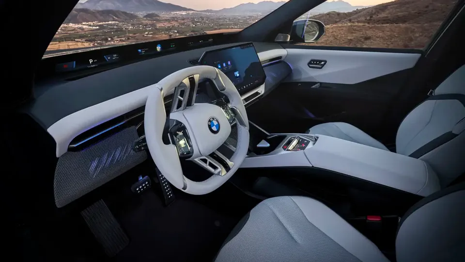 Elettronauti - BMW iX3 40 - Grigio - Plancia - Vista della plancia