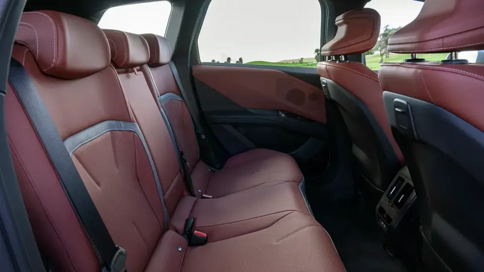 Elettronauti - BMW iX3 40 - Beige - Sedili - Sedili posteriori