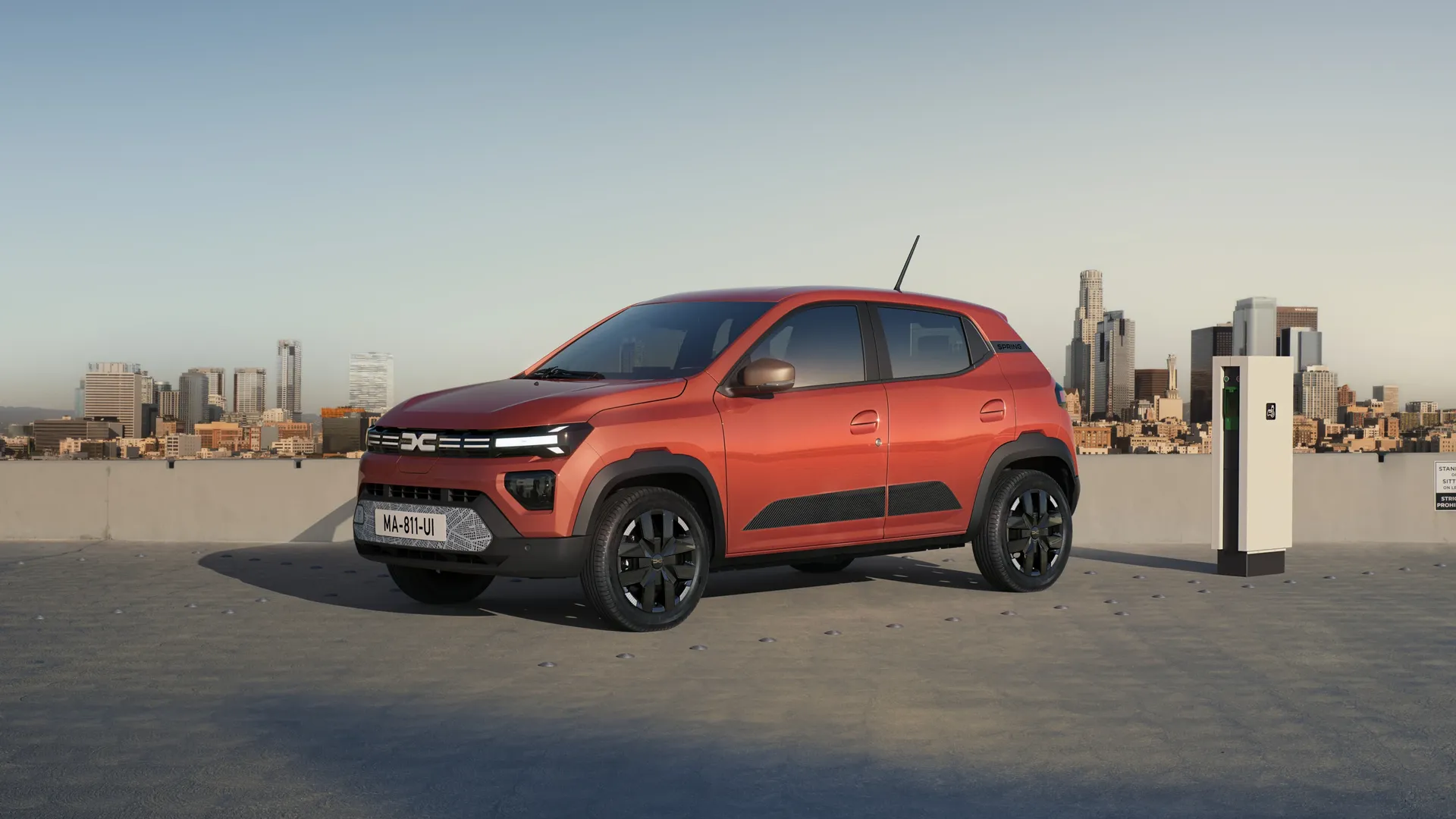 Dacia Spring Elettronauti Vista anteriore