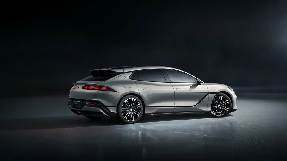 Elettronauti - Denza Z9 GT