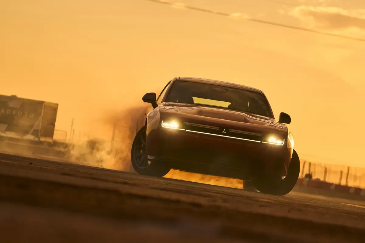 Elettronauti - Dodge Charger Charger Daytona R/T AWD 2D - esterno