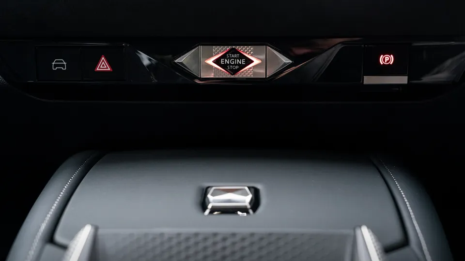 Elettronauti - DS 4 e-tense