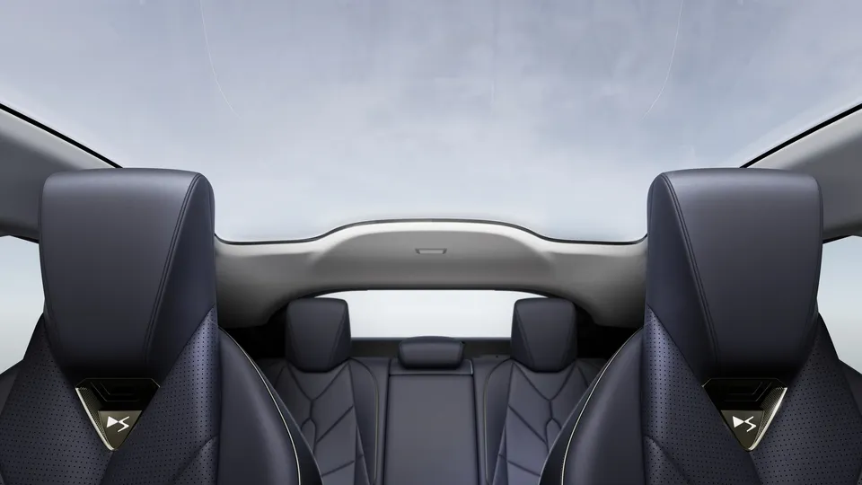 Elettronauti - DS 7 e-tense