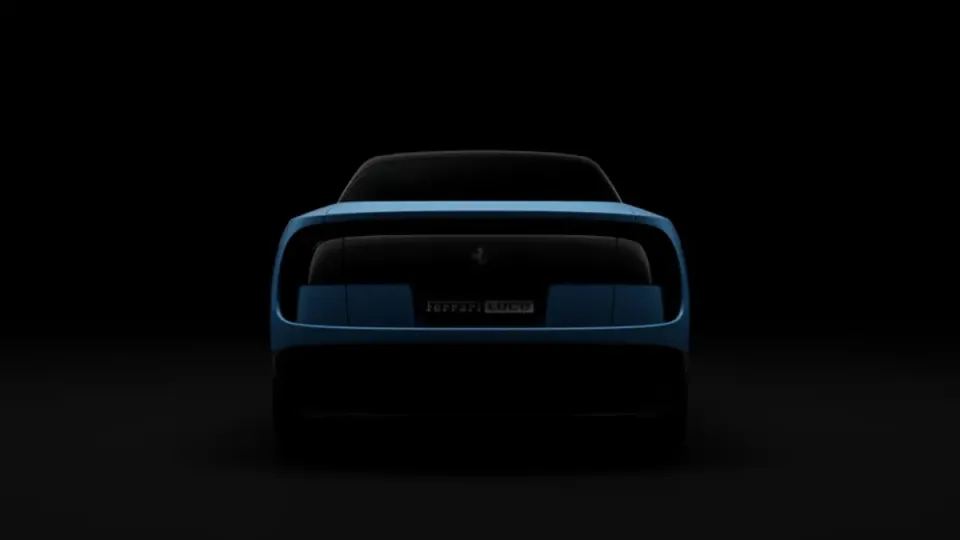 Elettronauti - Ferrari Luce 117kWh - Argento - Esterno - Vista anteriore a tre quarti
