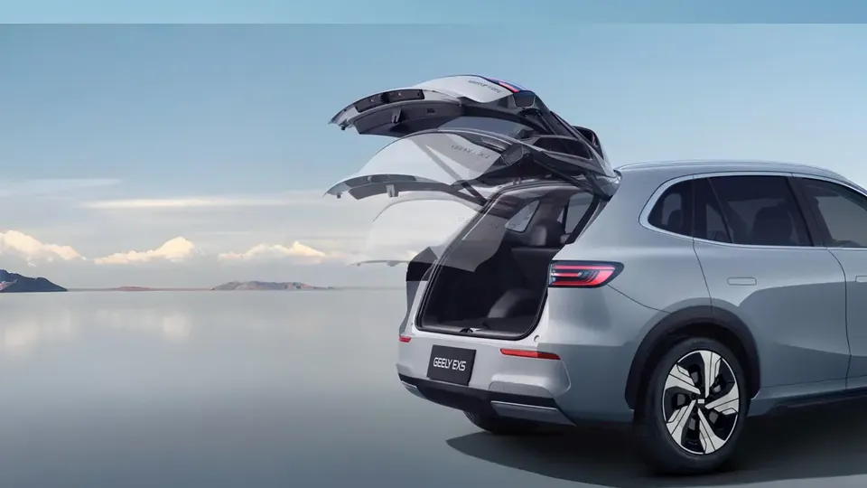 Elettronauti - Geely EX5 60.2kWh - Vano di carico - Bagagliaio