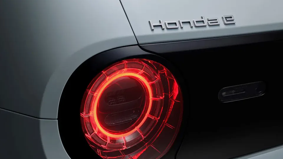 Elettronauti - Honda e e Advance - dettaglio