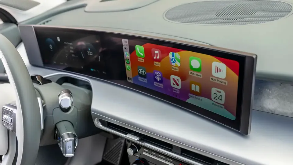 Elettronauti - Hyundai Ioniq 9 Long Range RWD - Infotainment - Vista della plancia