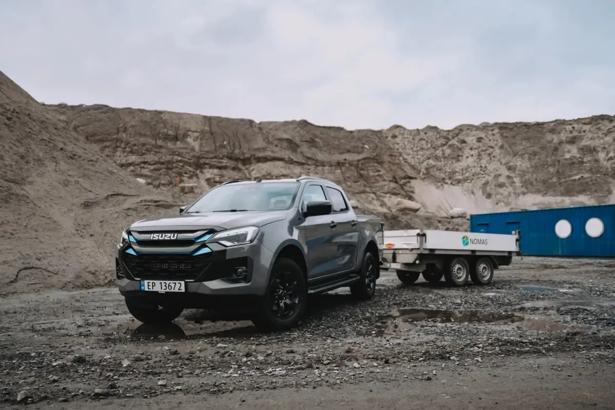 Elettronauti - Isuzu D-max D-max EV Double Cab - esterno