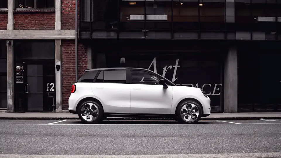 Elettronauti - JAC E30x E30x 41 kWh - esterno