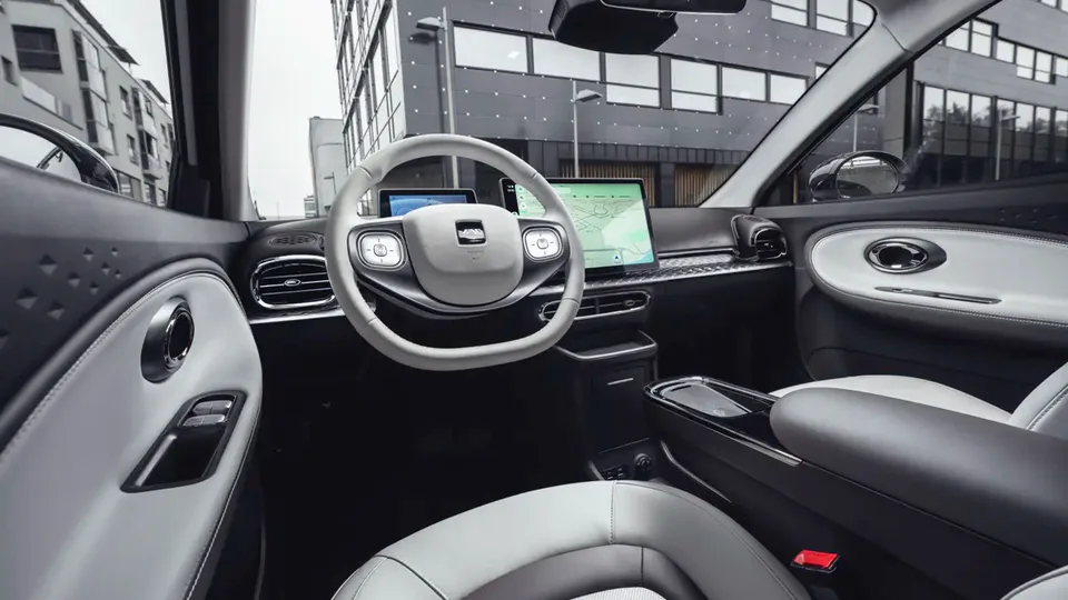 Elettronauti - JAC E30x E30x 41 kWh - interni