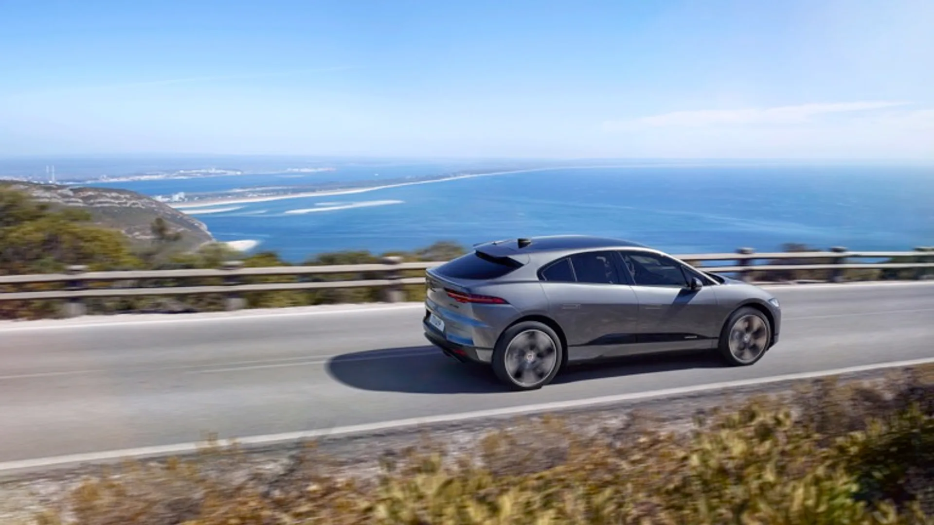 Elettronauti - Jaguar i-pace i-pace EV400 - dettaglio