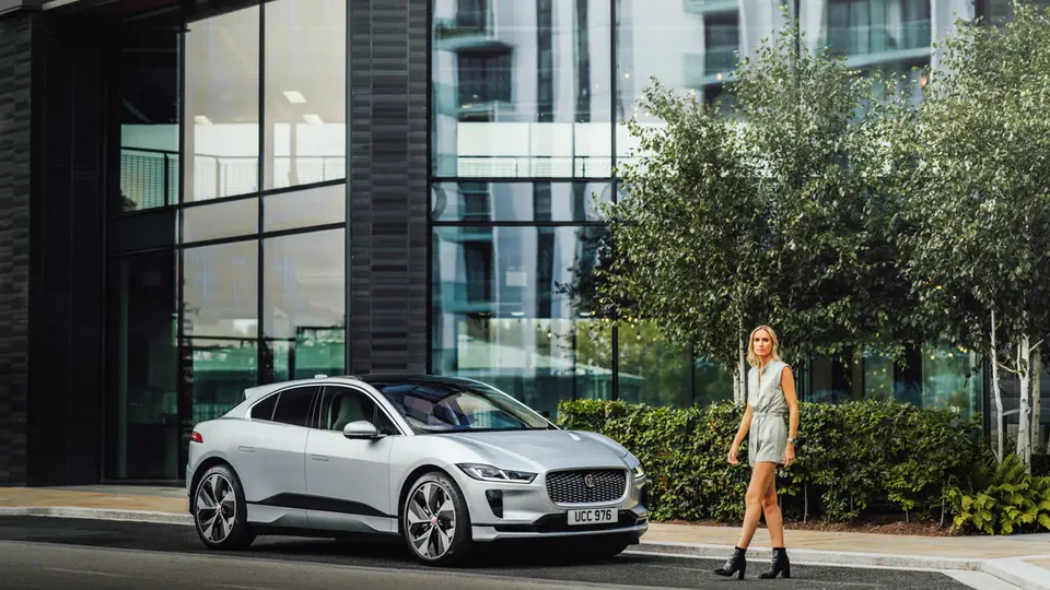 Elettronauti - Jaguar i-pace i-pace EV400 - esterno