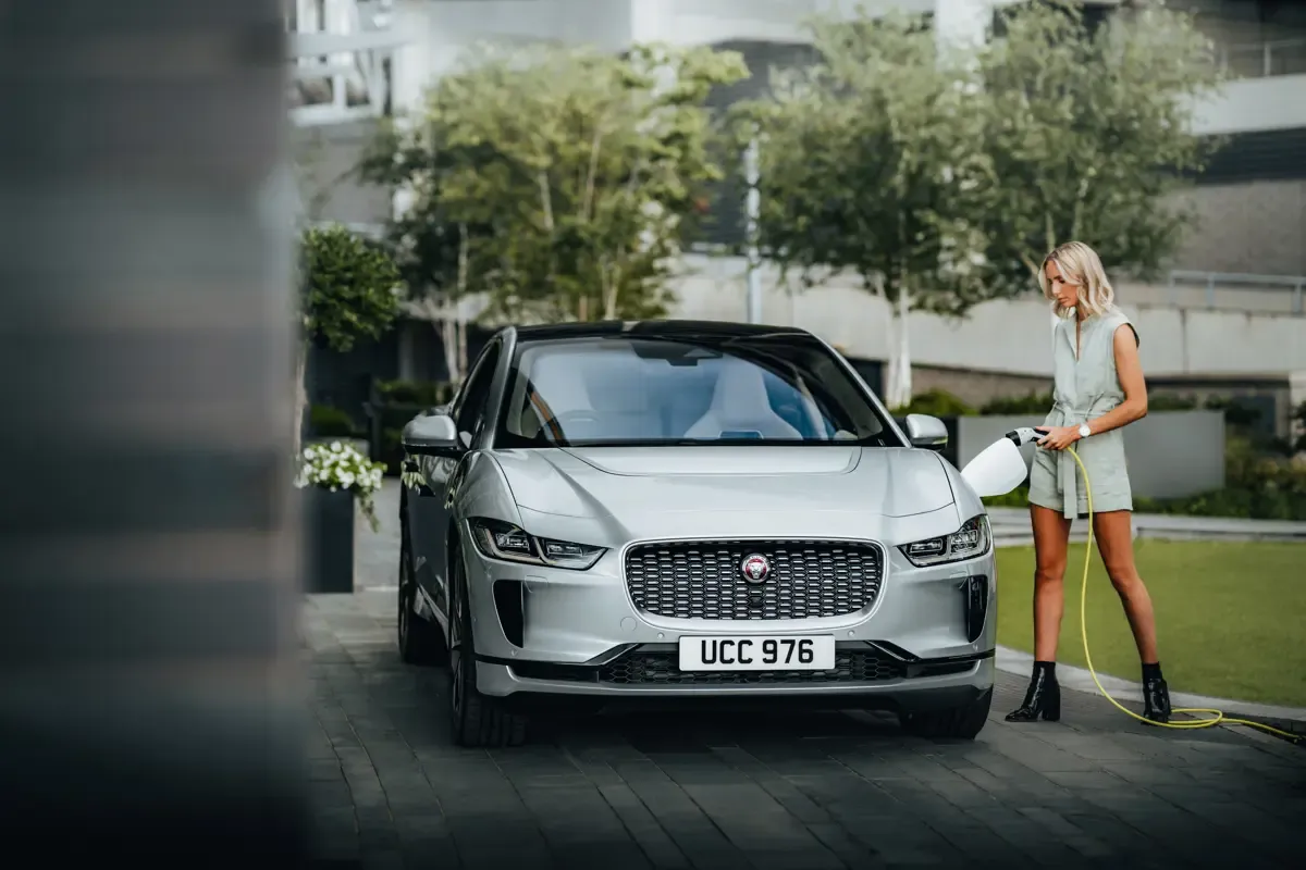 Elettronauti - Jaguar i-pace i-pace EV400 - porta-ricarica