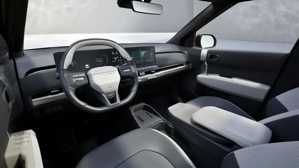 Elettronauti - Kia EV3 GT - Grigio - Interni - Sedili anteriori