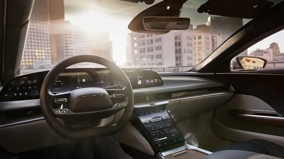 Elettronauti - Lucid Air Air Grand Touring - infotainment