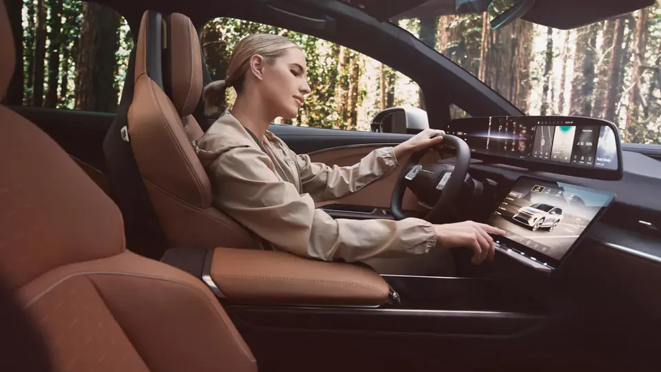 Elettronauti - Lucid Gravity Gravity Grand Touring (MY26-27) - infotainment