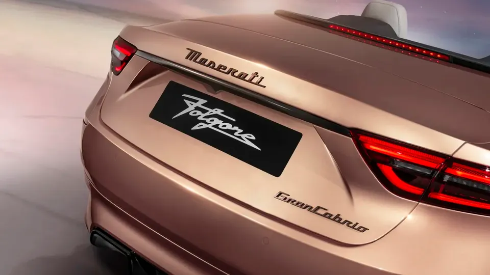 Elettronauti - Maserati GranCabrio Folgore - Esterno - Vista posteriore