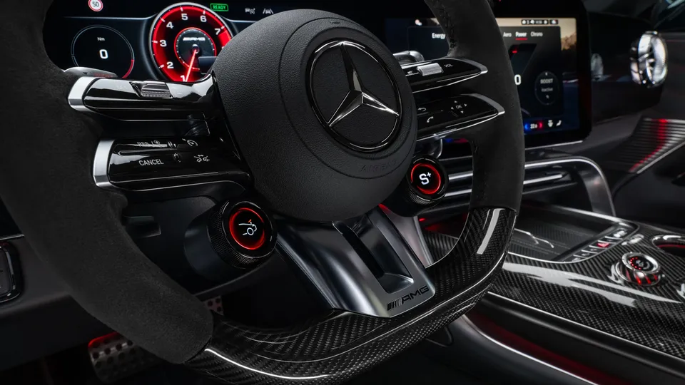 Elettronauti - Mercedes AMG GT