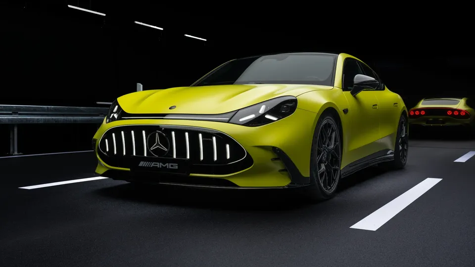 Elettronauti - Mercedes AMG GT