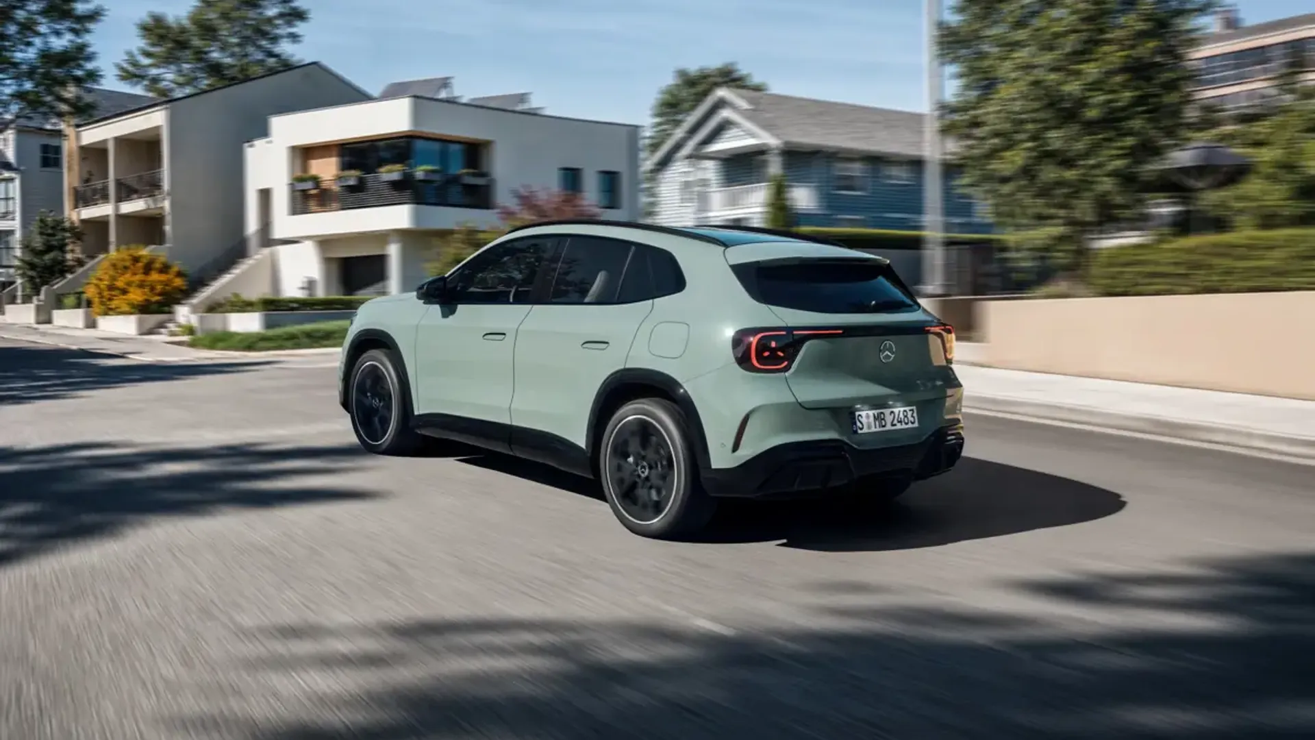 Elettronauti - Mercedes-Benz GLA