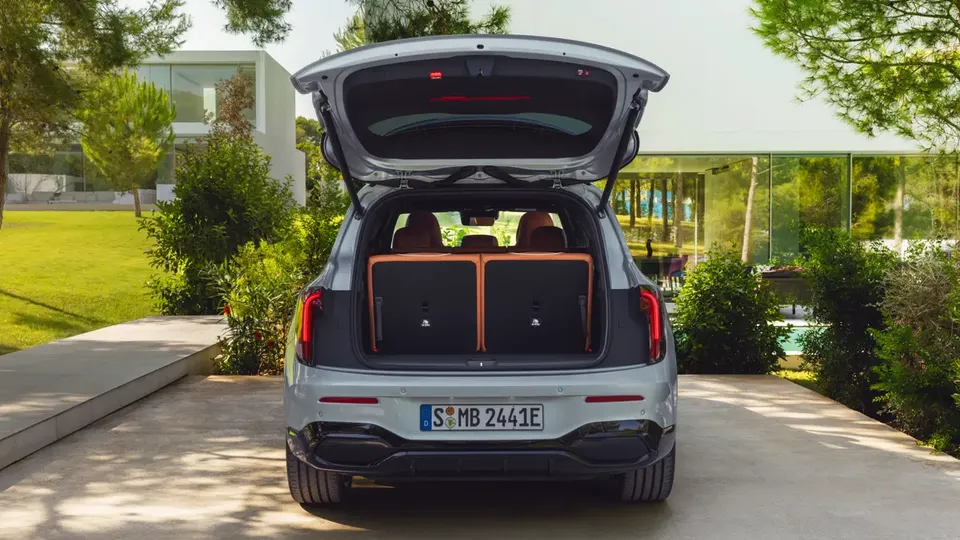 Elettronauti - Mercedes-Benz GLB 250+ - Vano di carico - Bagagliaio