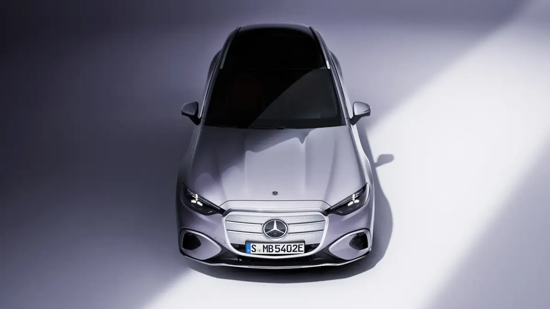 Elettronauti - Mercedes-Benz GLC 300 4MATIC - Grigio - Esterno - Vista anteriore a tre quarti