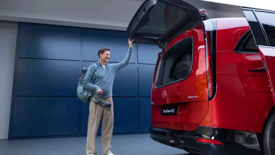 Elettronauti - Mercedes-Benz VLE 300 - Vano di carico - Bagagliaio