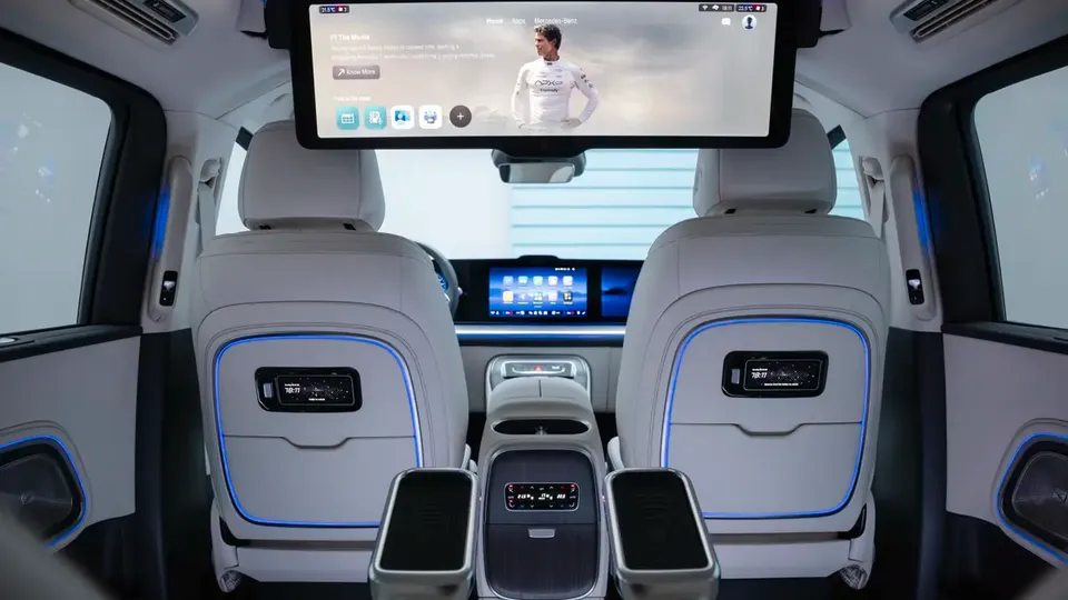 Elettronauti - Mercedes-Benz VLE 300 - Infotainment - Vista della plancia